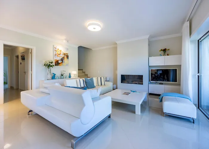 ヴィラ Boa Vista - Golf View