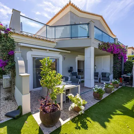 Boa Vista - Golf View Villa Lagos